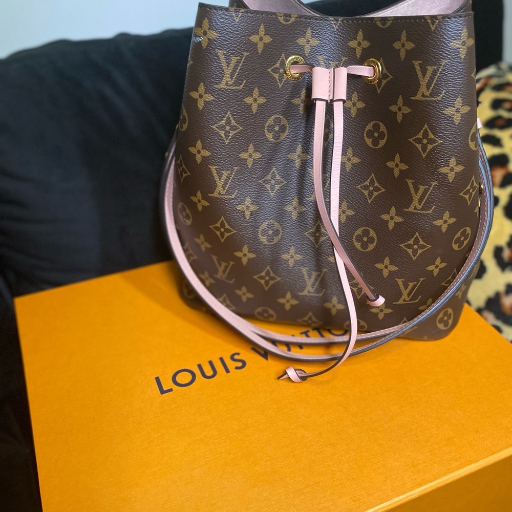 Louis Vuitton Purse